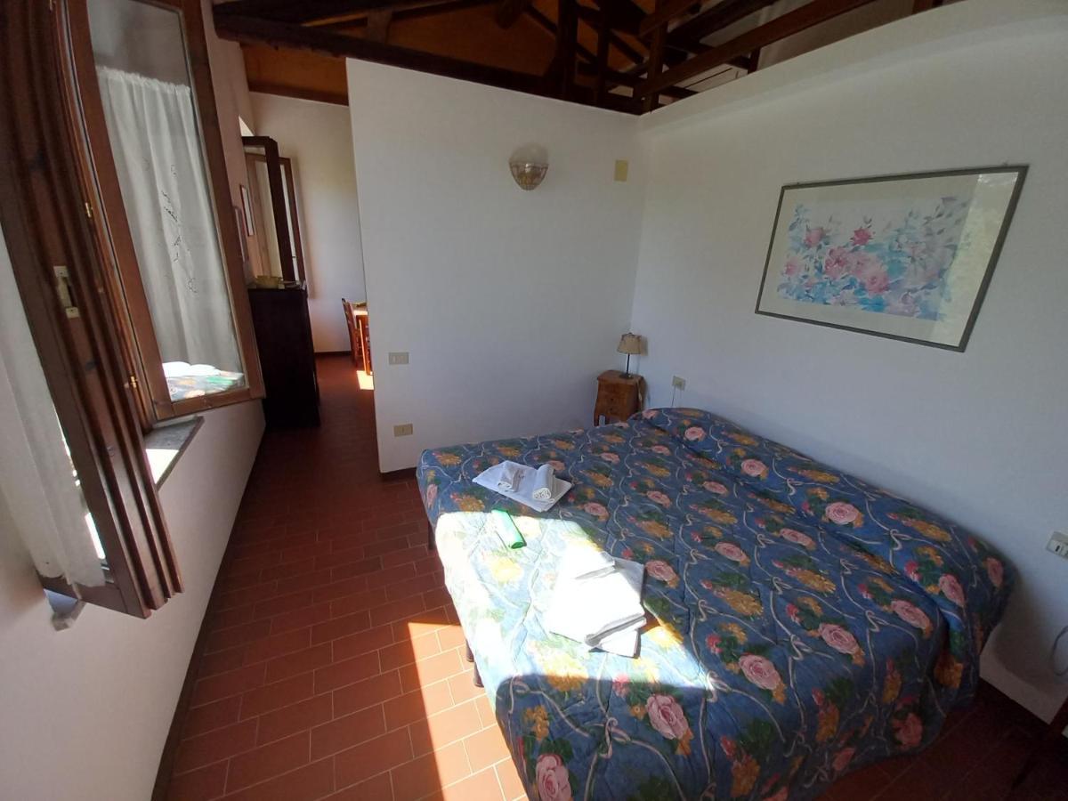 Podere S.Giulia - Casale S.Giulia Riotorto Ngoại thất bức ảnh