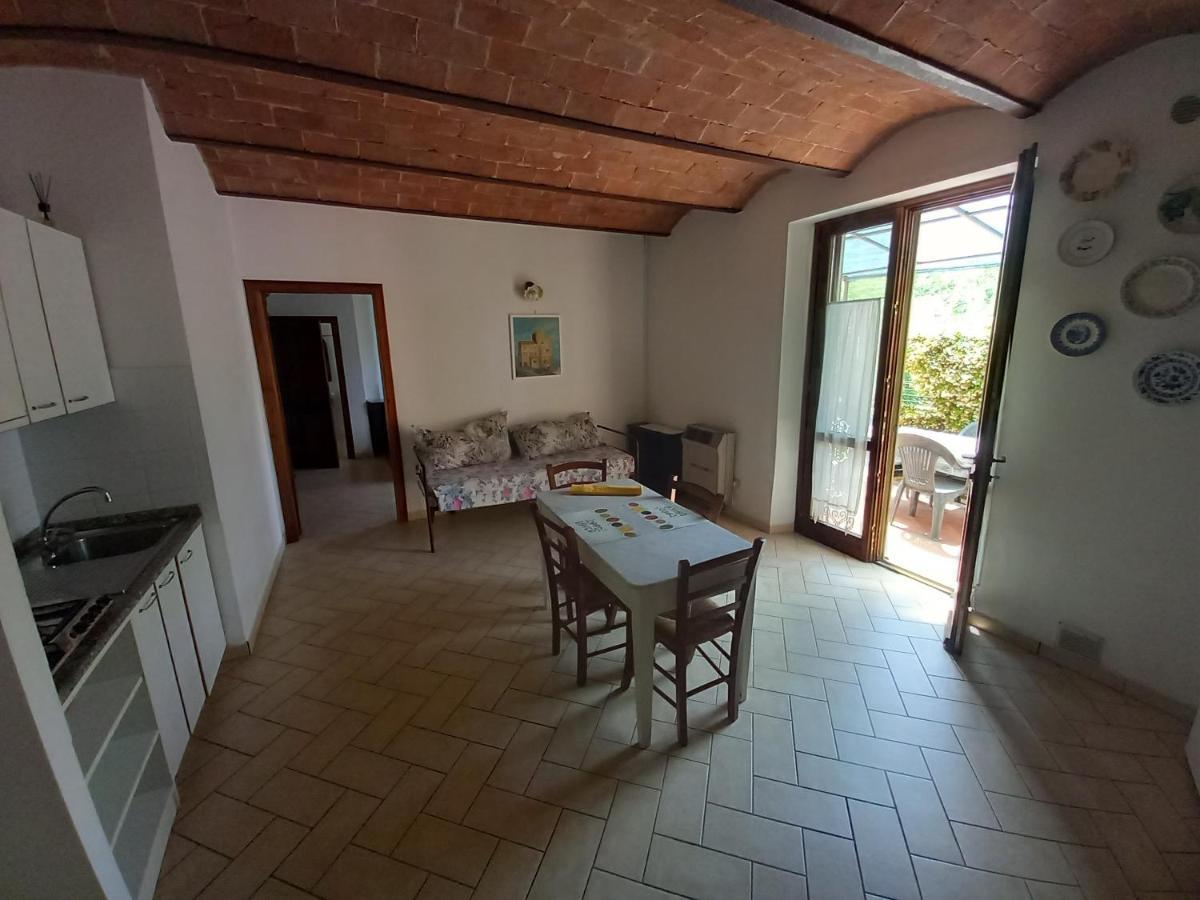 Podere S.Giulia - Casale S.Giulia Riotorto Ngoại thất bức ảnh